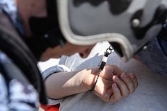 Пьяный россиянин открыл стрельбу по детям