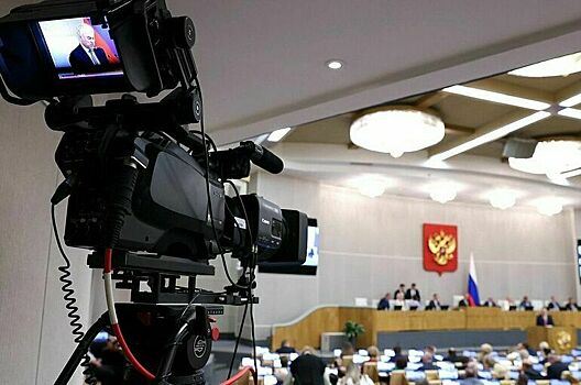 Госдума приняла график проведения пяти «правчасов» в осеннюю сессию